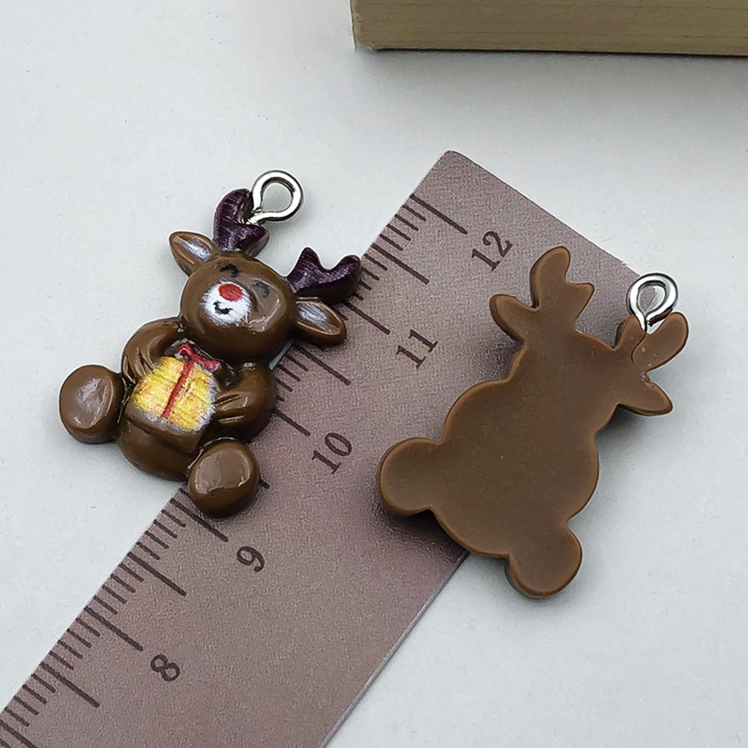 1 coffee brown resin christmas deer 17x26mm-1.2g-2