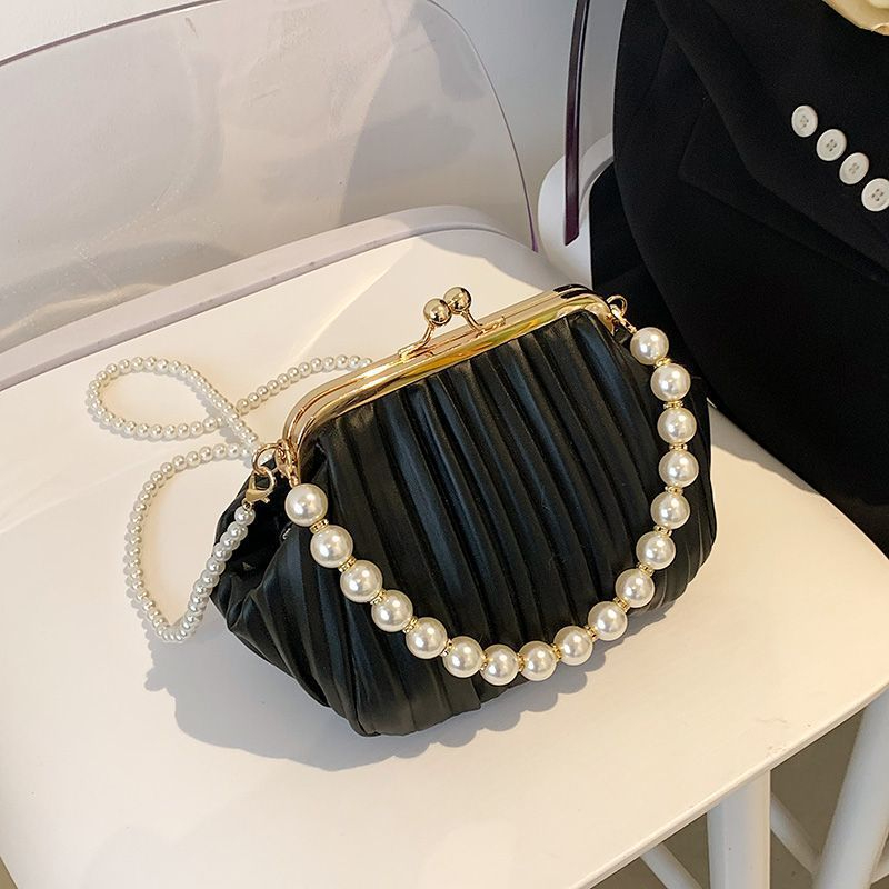 Black - no. 10 tote - pearl chain