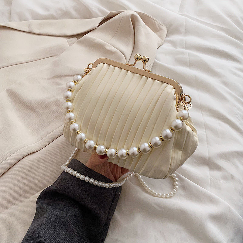 Off-white - no. 10 tote - pearl chain