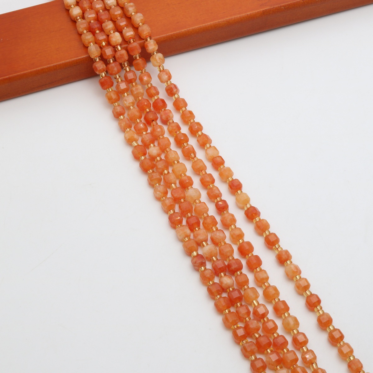 Orange red 8mm/42pcs