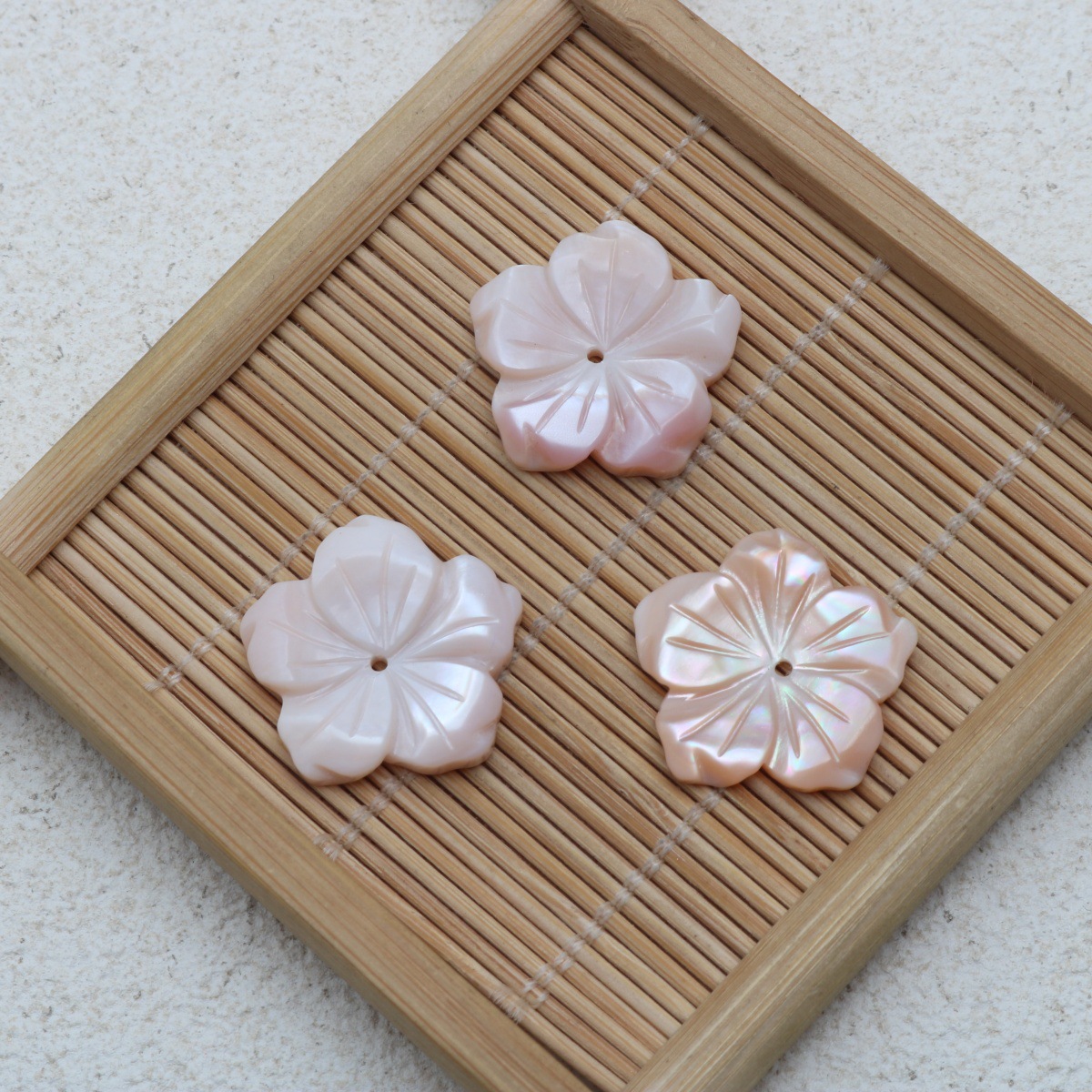 Pink shell flower (20mm)