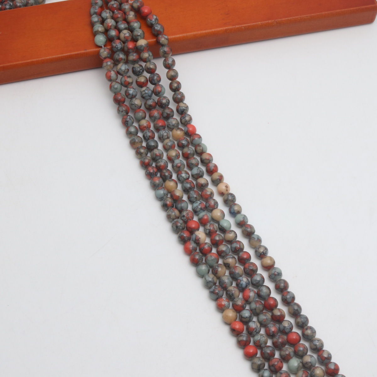 Blackish red 6mm/61pcs