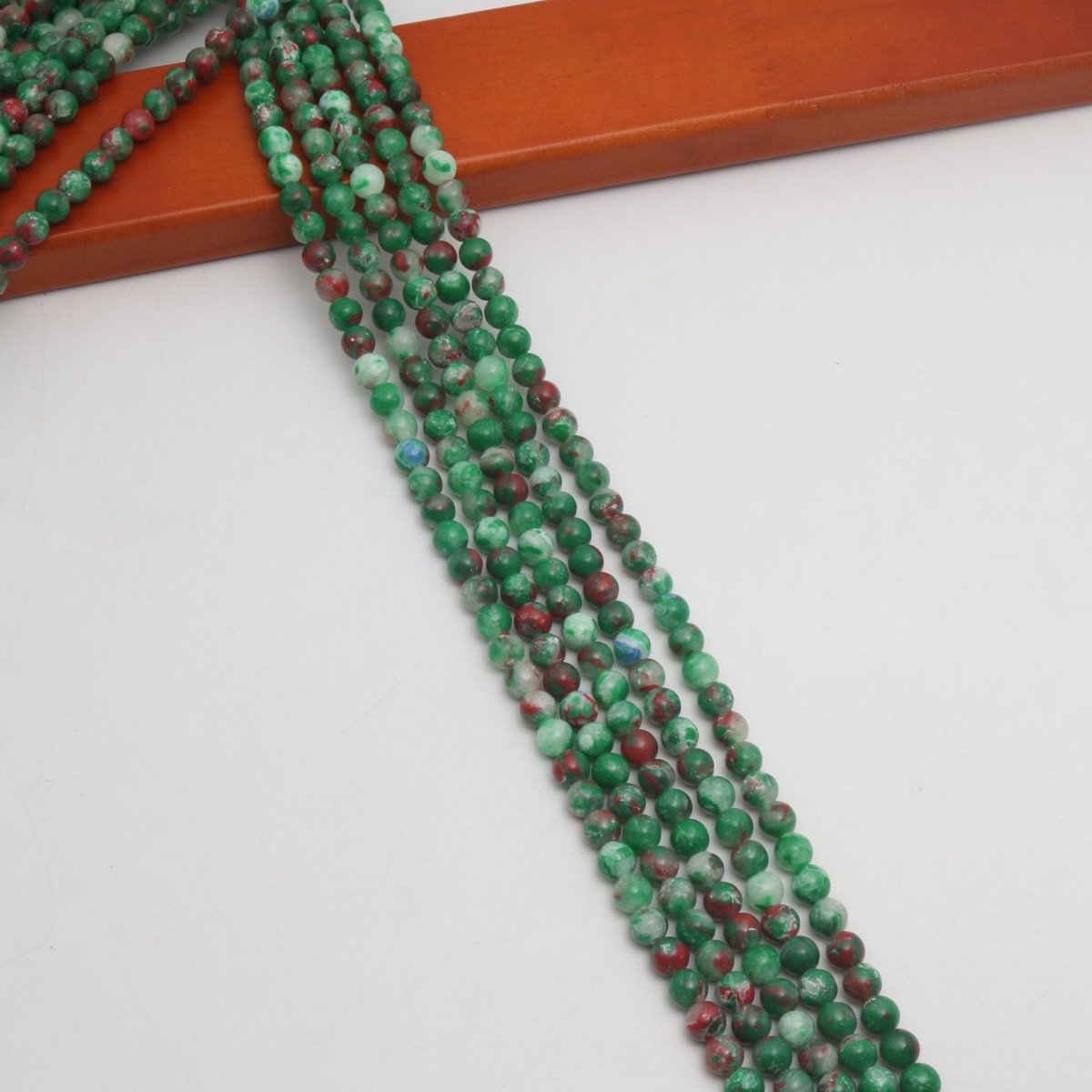 Ivory white 6mm/61pcs