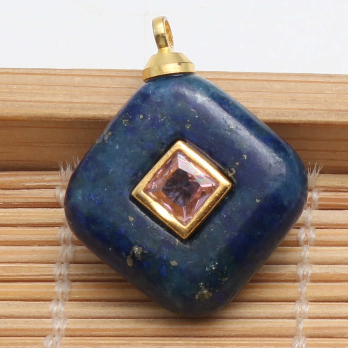 Lapis Lazuli 14x14x6.7mm