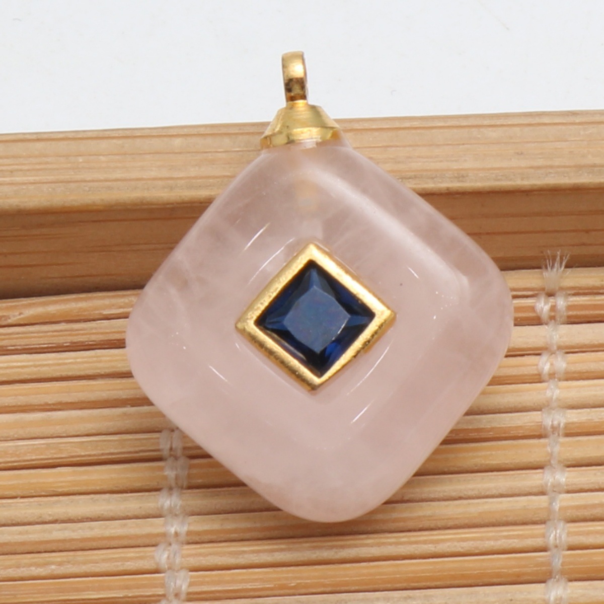 Rose Quartz 14x14x6.7mm