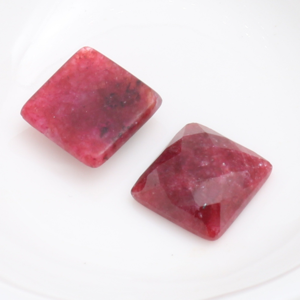 Rose synthetic stone 10x10x3.6mm