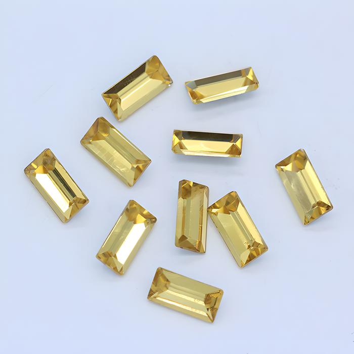 Golden (natural color) trapezoid diamond 2*4mm