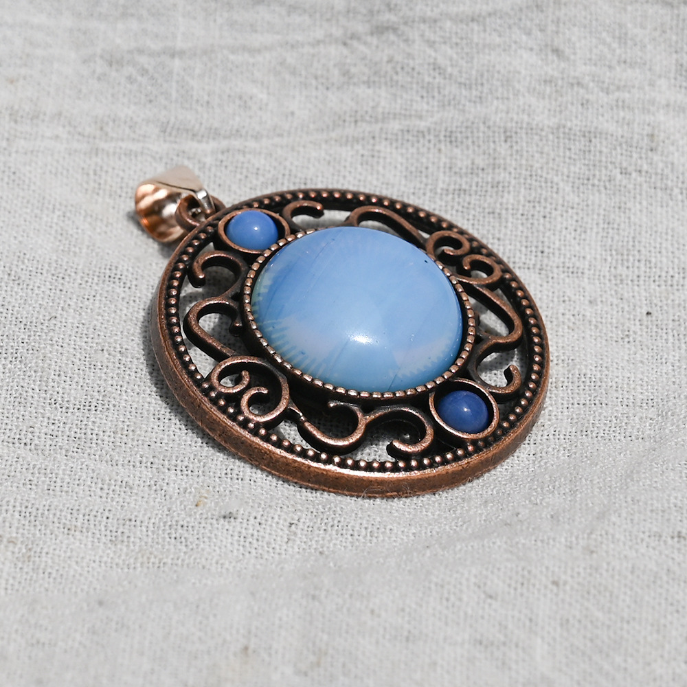 Synthetic opal