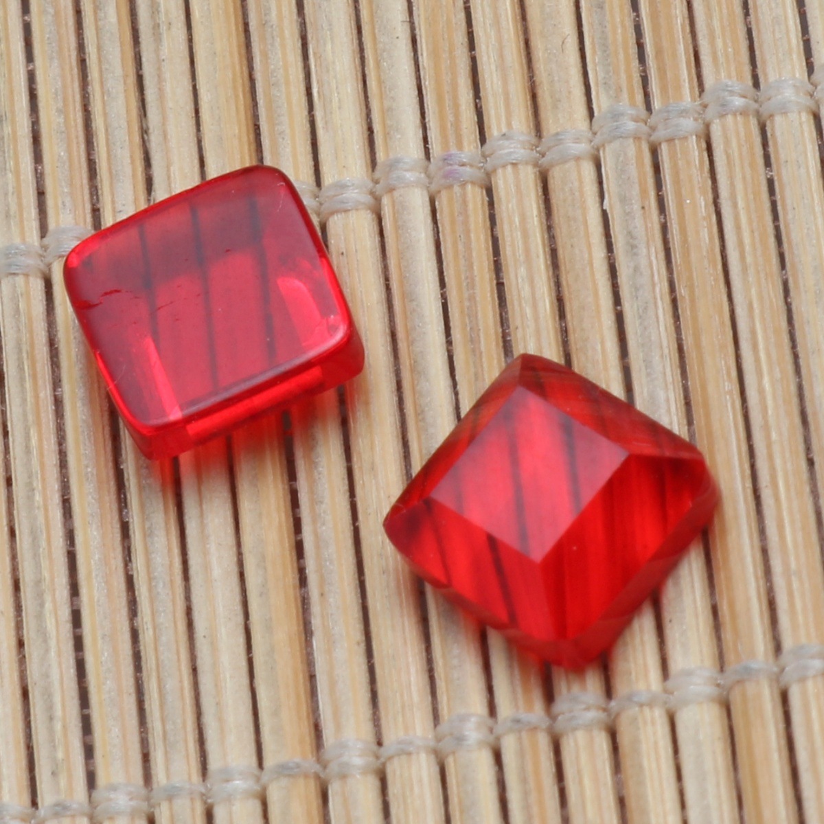 red 7x7x2.8mm