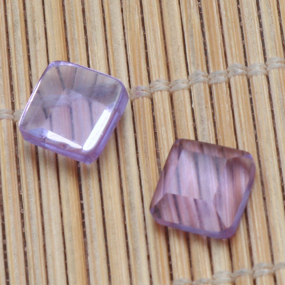 light purple 7x7x2.8mm