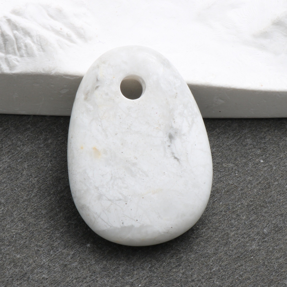 Magnesite 25*35*7mm