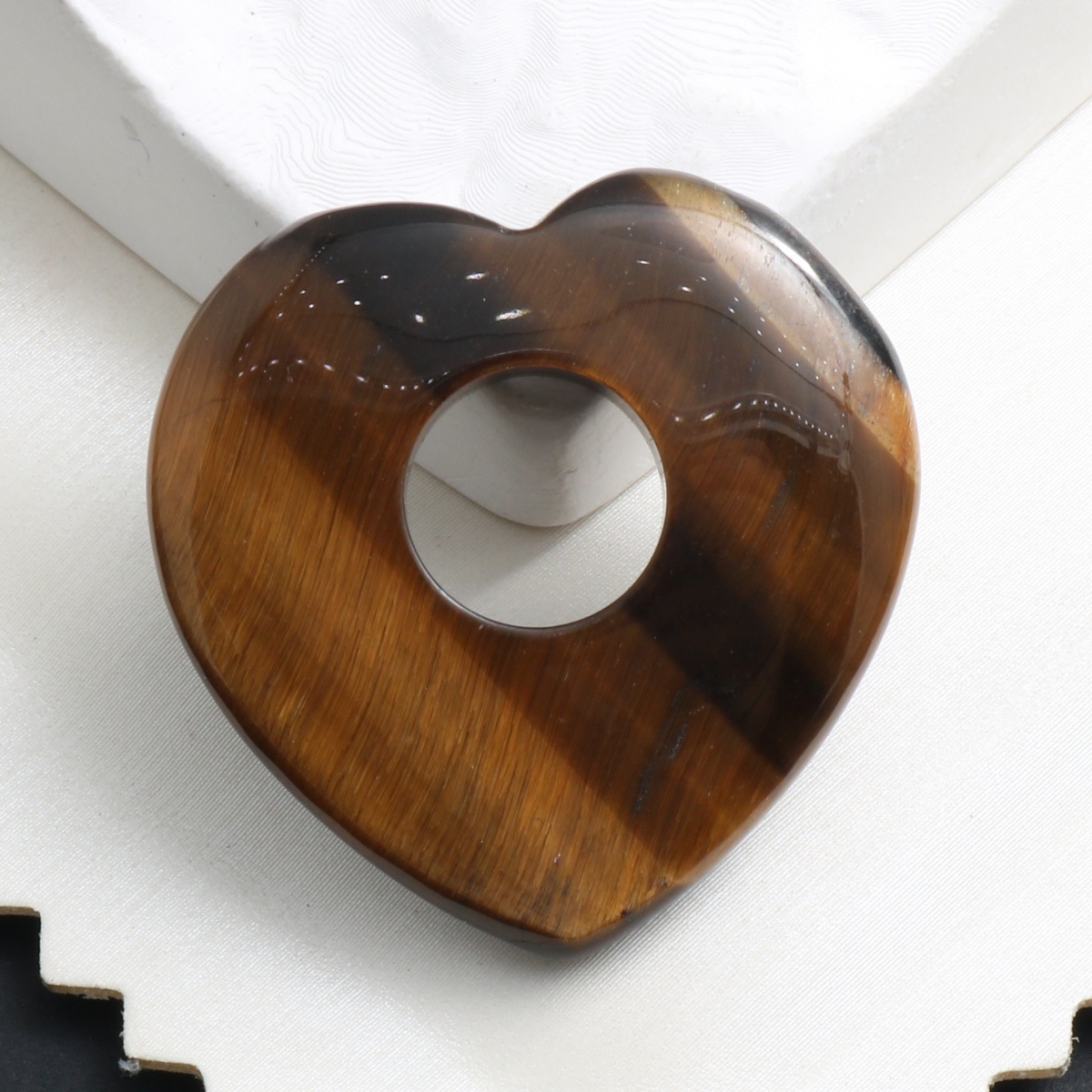tiger eye 30x7mm