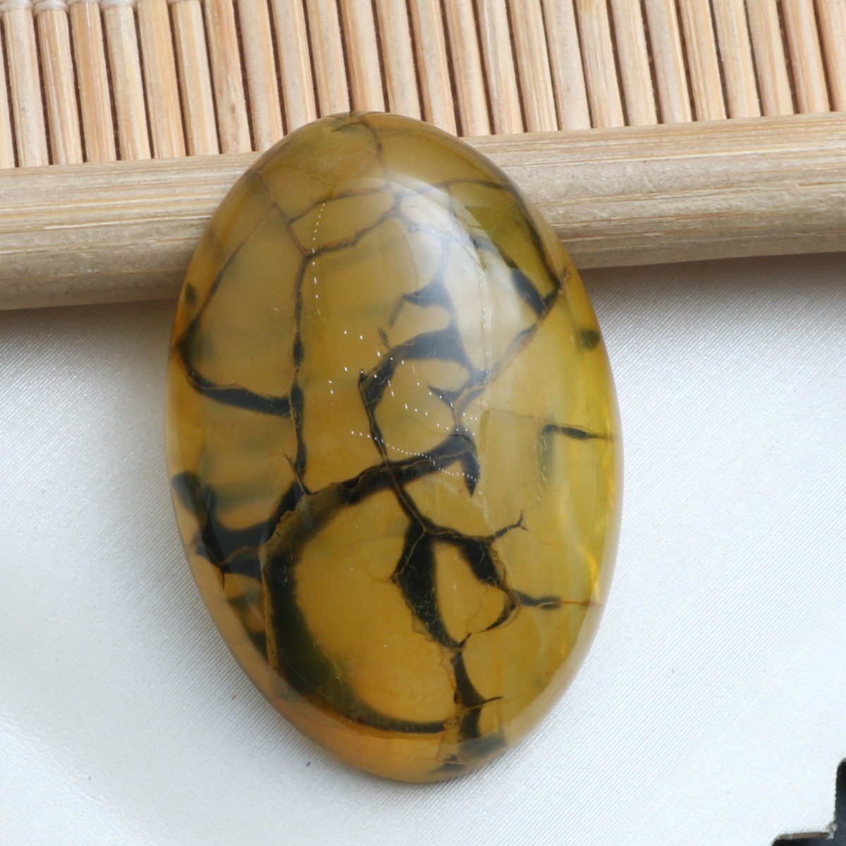 dragon veins agate 30*20*8mm