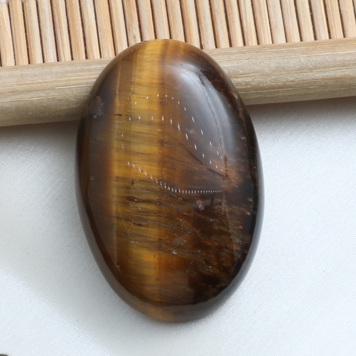 tiger eye 30*20*8mm