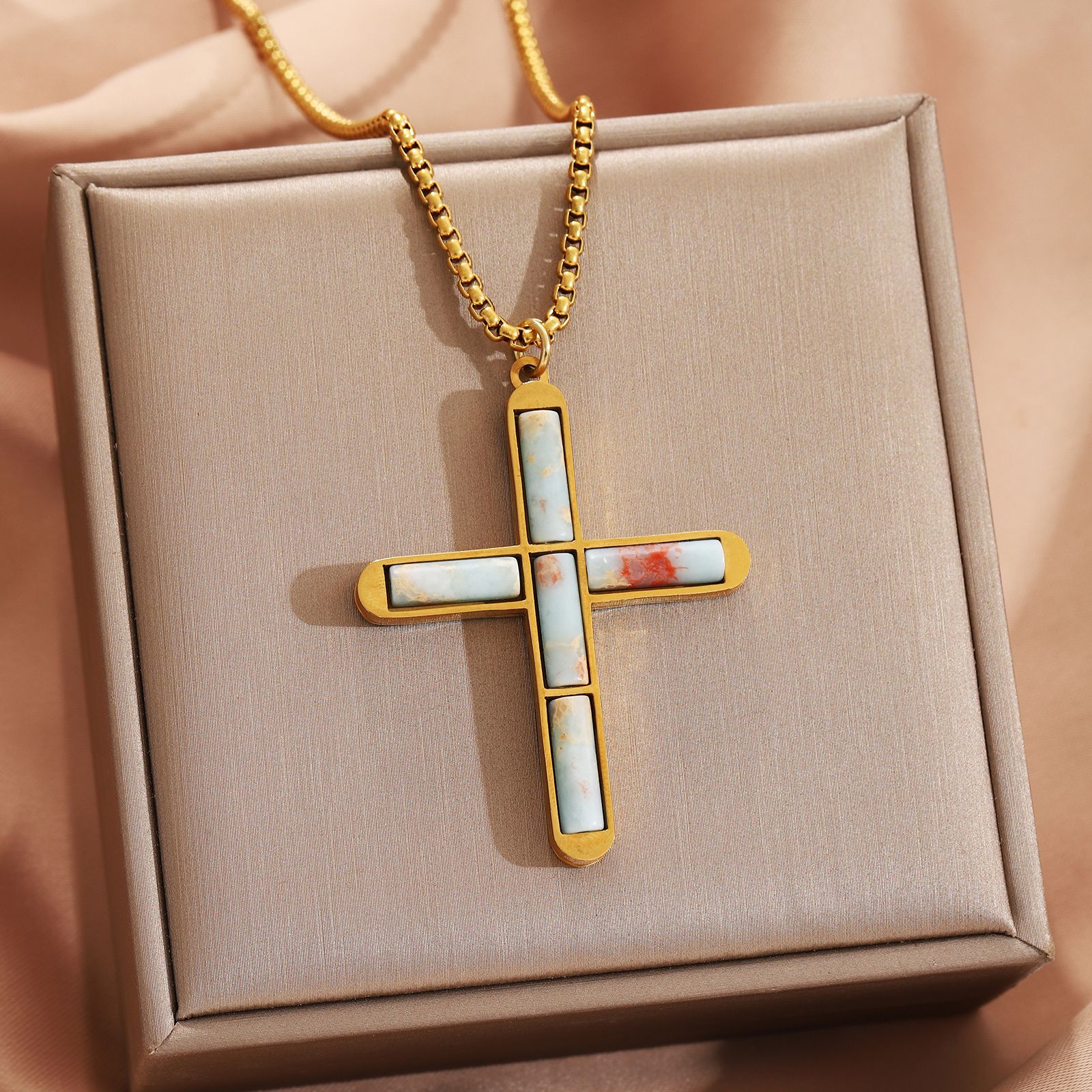 Shoushan stone cross necklace gold