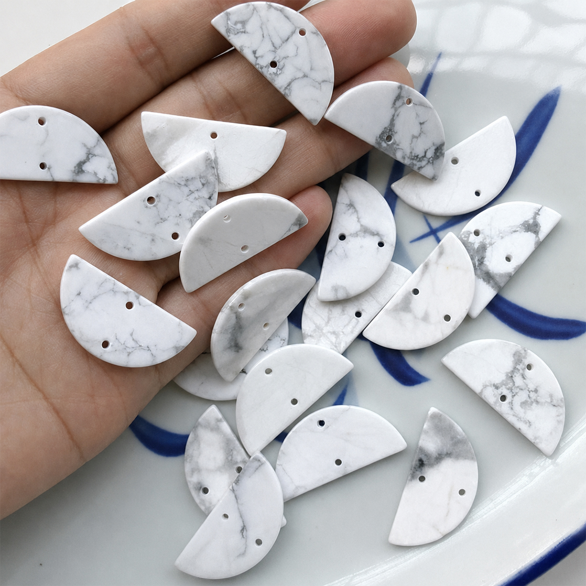 2:White Turquoise