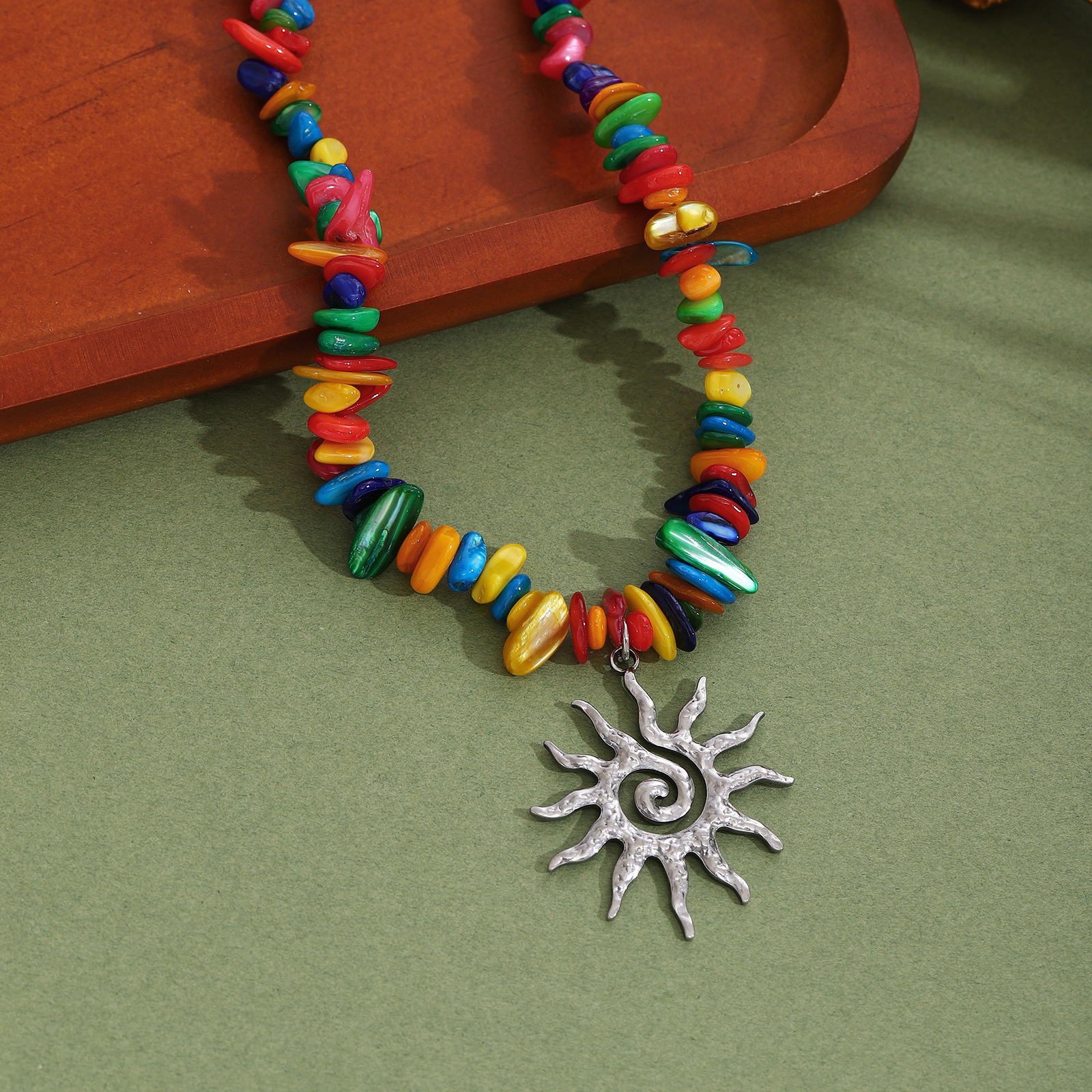 1 piece flame sun pendant colorful gravel necklace