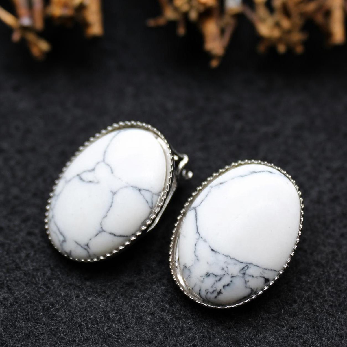 White turquoise 16x20mm
