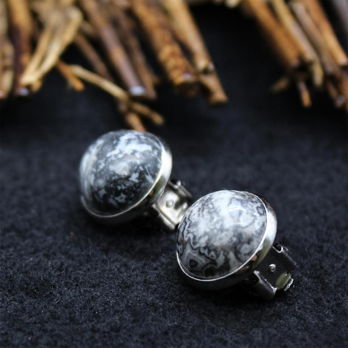 Leopard skin stone