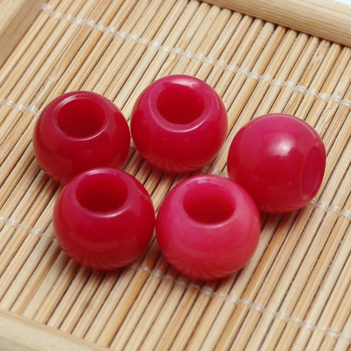 Rose red 12mm (inner diameter 5mm)