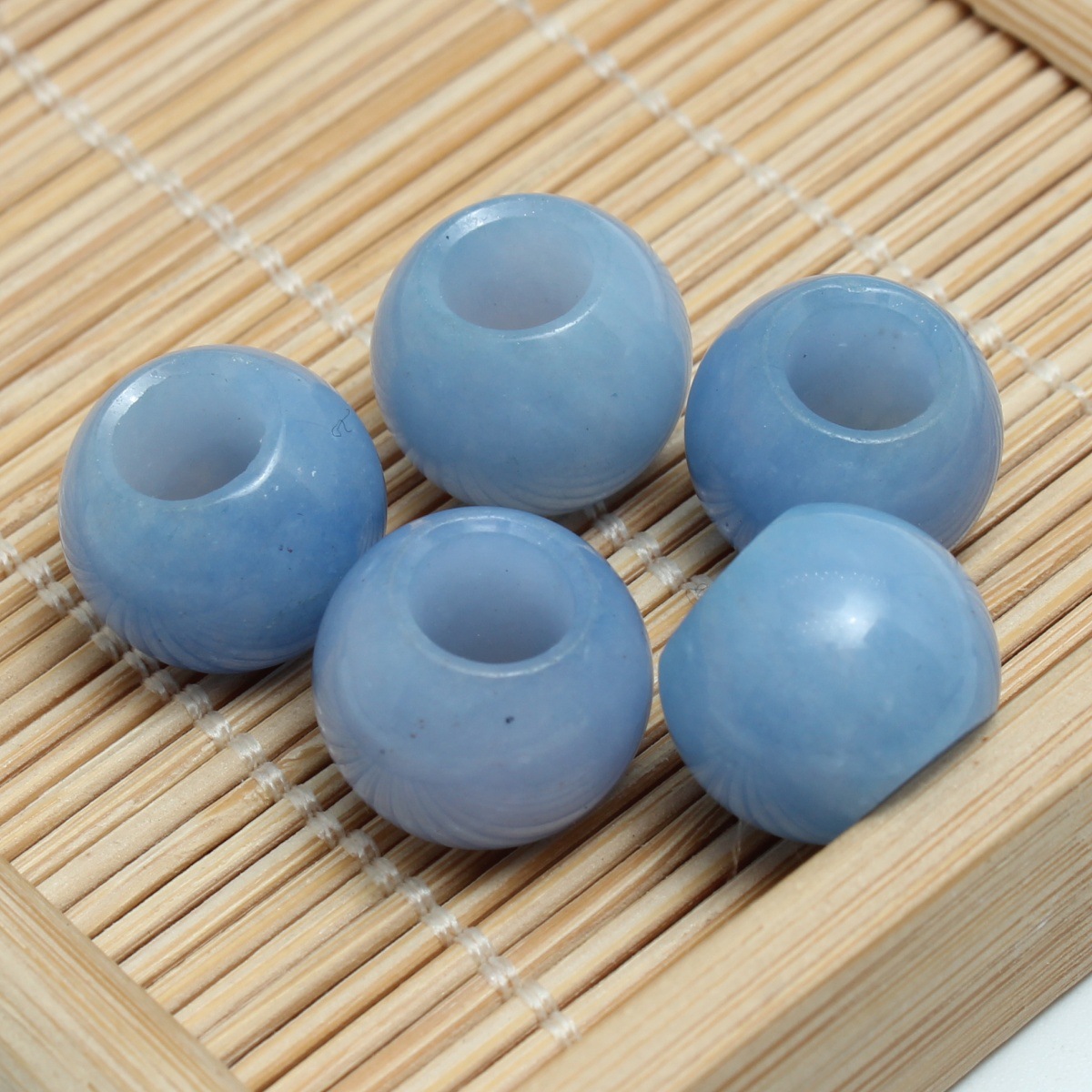 Blue 10mm (inner diameter 4mm)