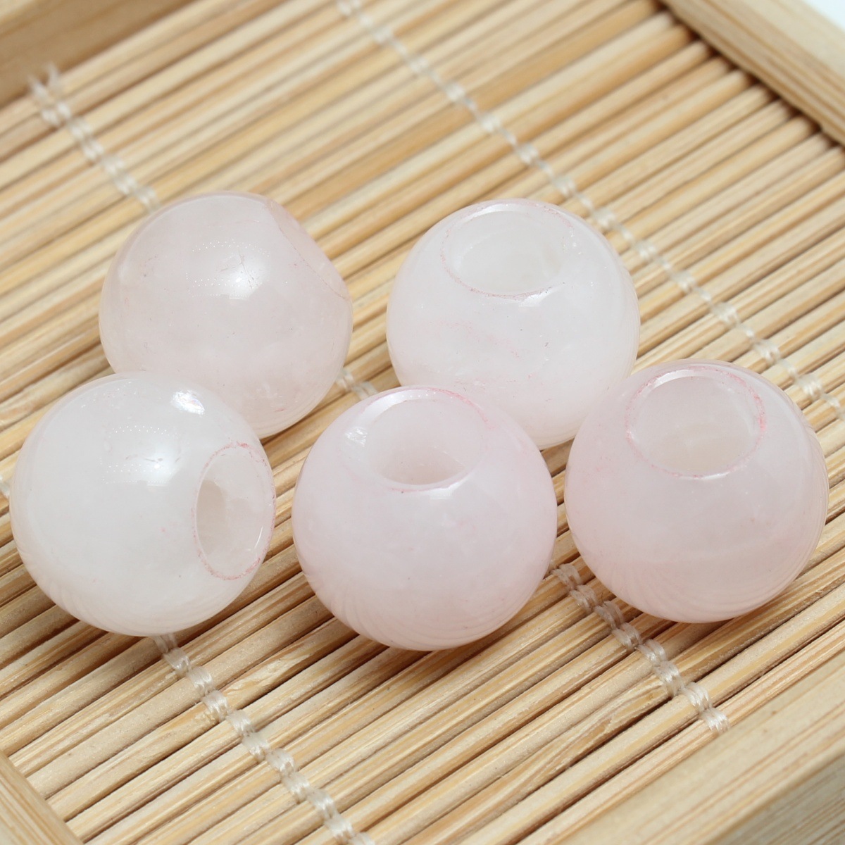Rose quartz 12mm (inner diameter 5mm)