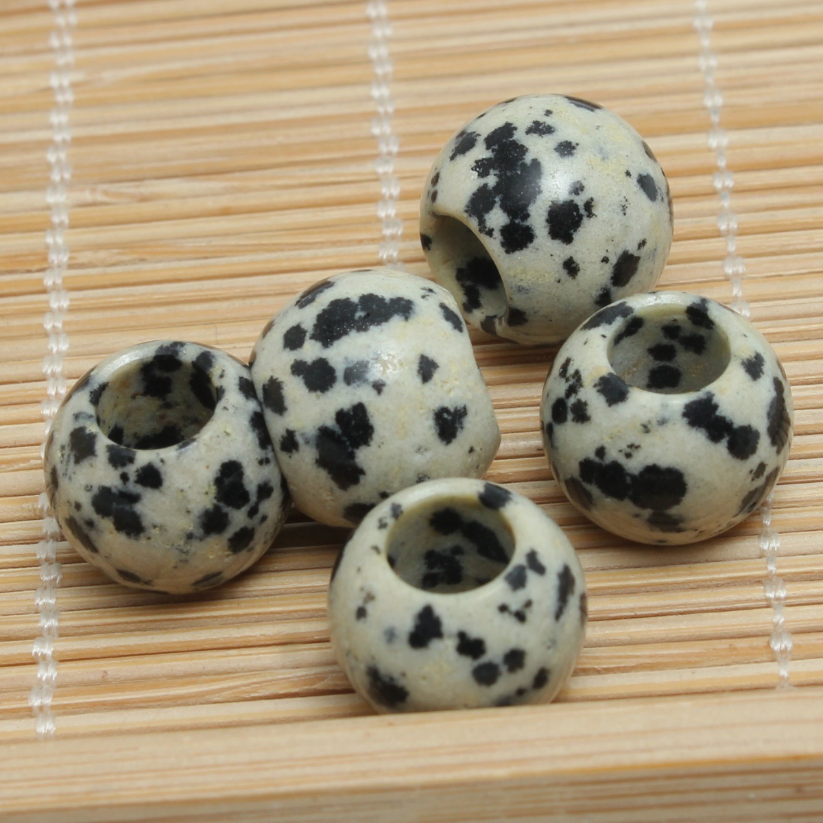 Spots 12mm (inner diameter 5mm)