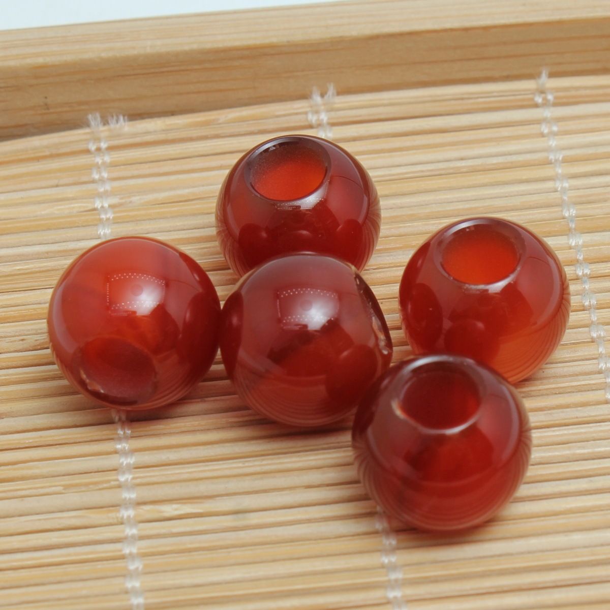 Red agate 12mm (inner diameter 5mm)