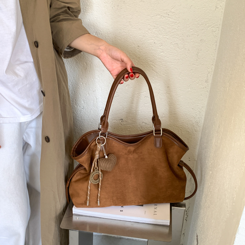 Brown with pendant