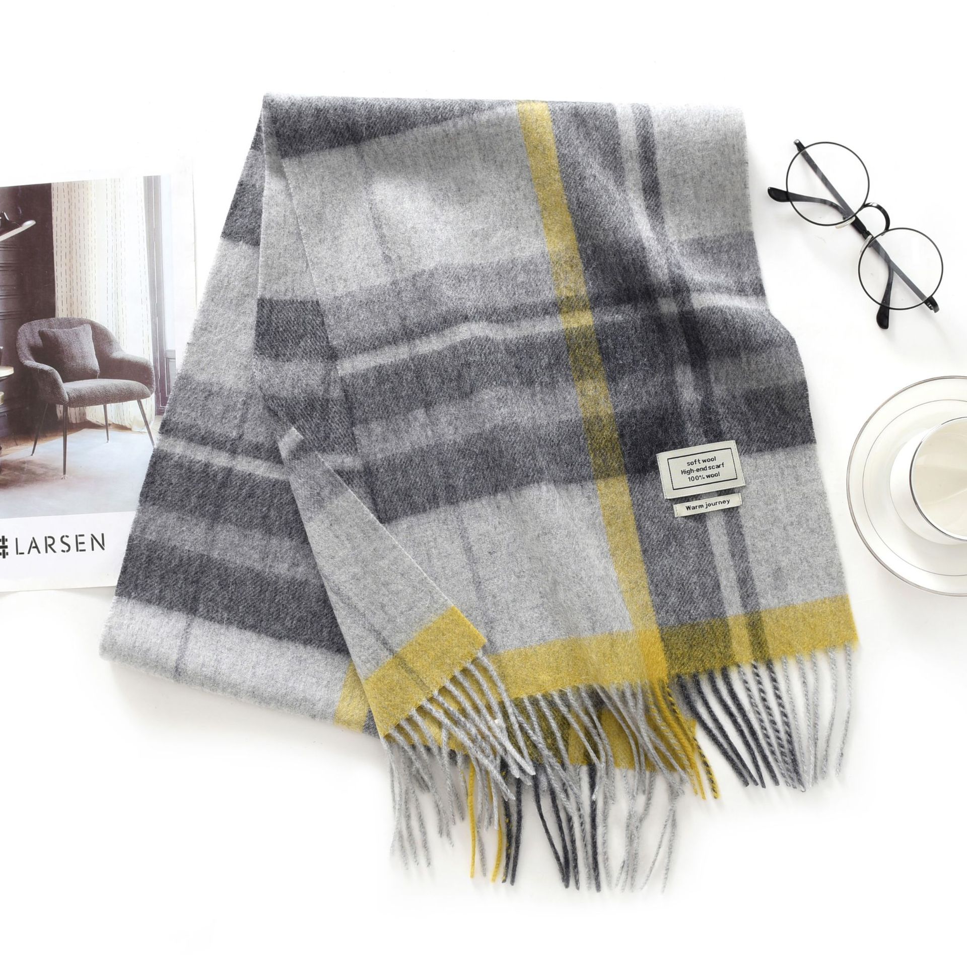 Grayish yellow check