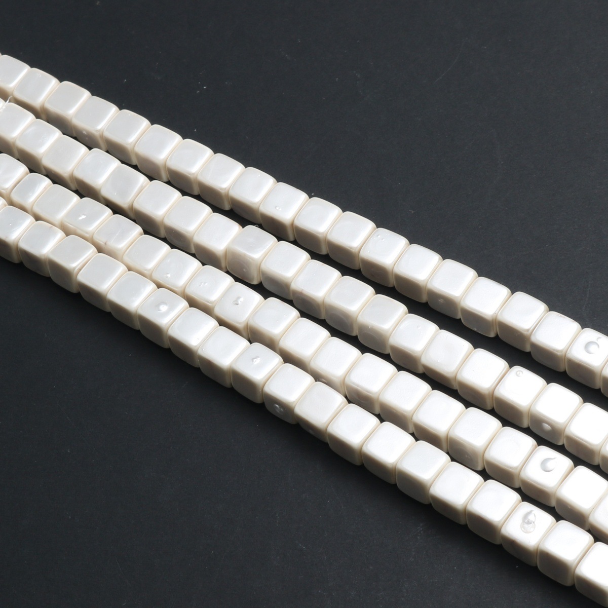 B 6*6mm/63PCS