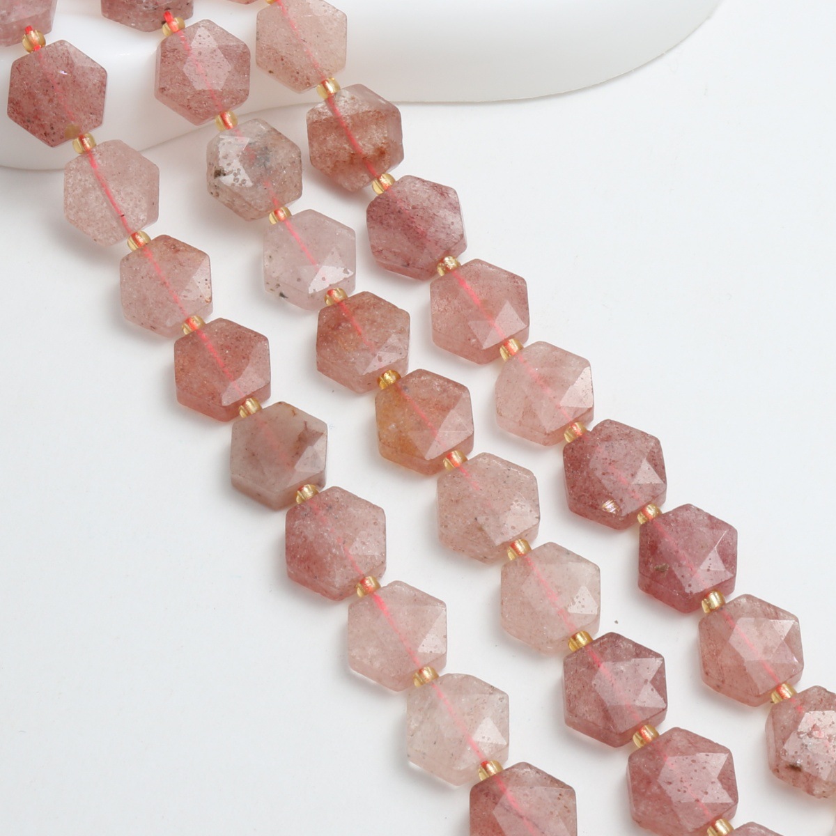 Strawberry Quartz 27pcs(12mm)