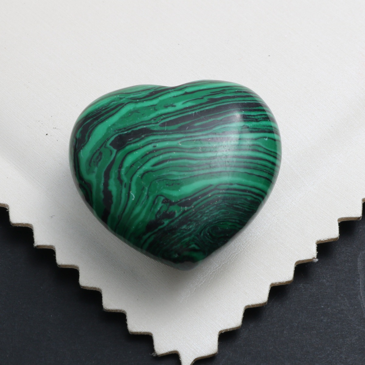 Synthetic malachite 30x30x15mm