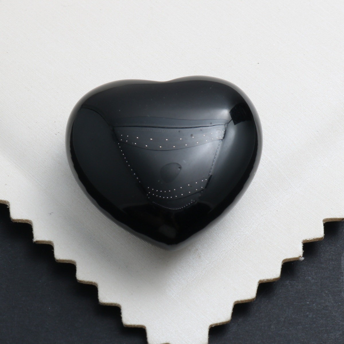 Obsidian 30x30x15mm