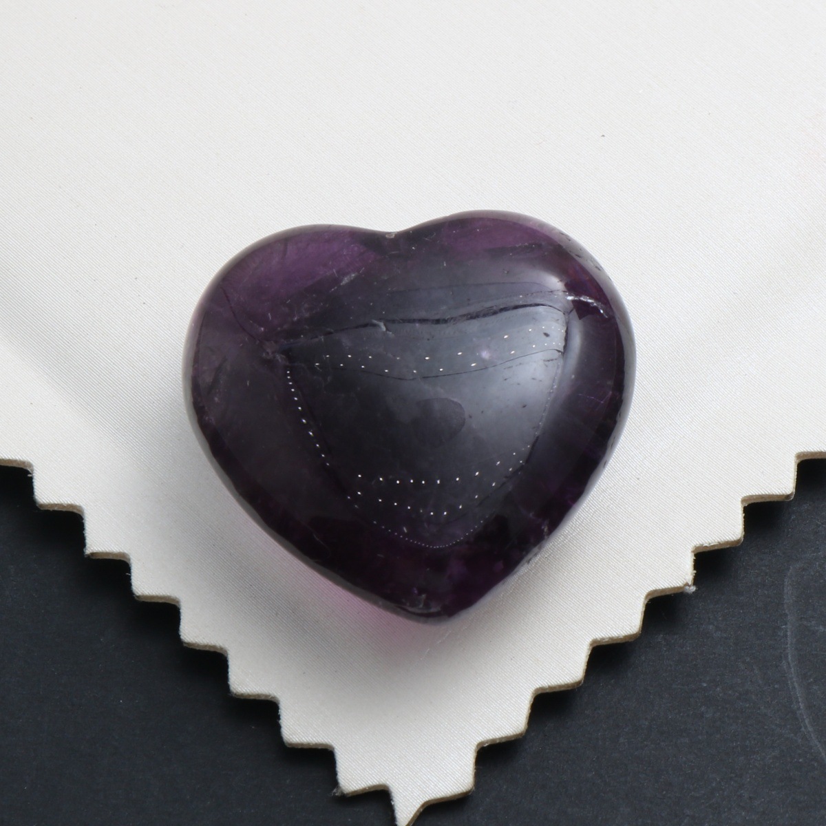 Amethyst 30x30x15mm