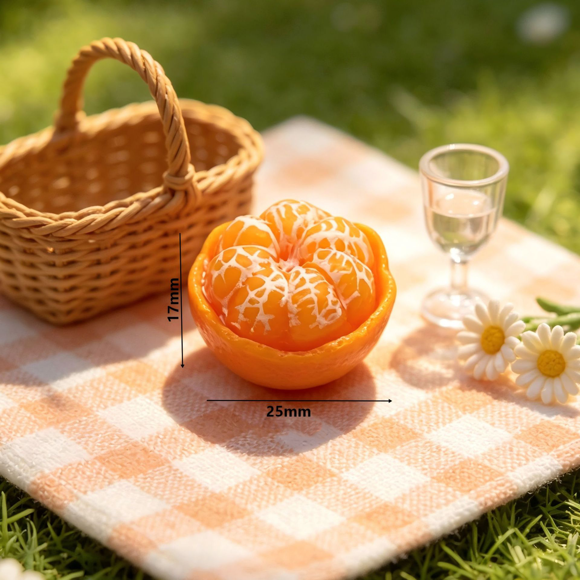 2:Simulated half-peeled orange