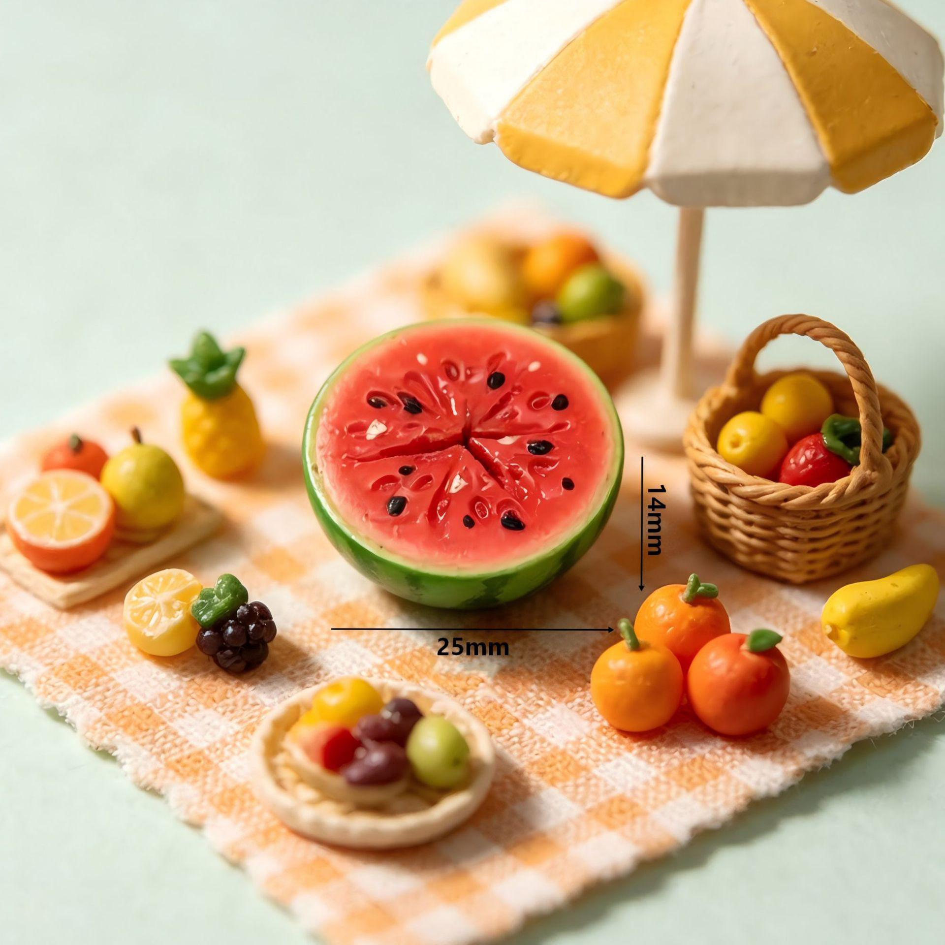 4:Simulated half-cut watermelon