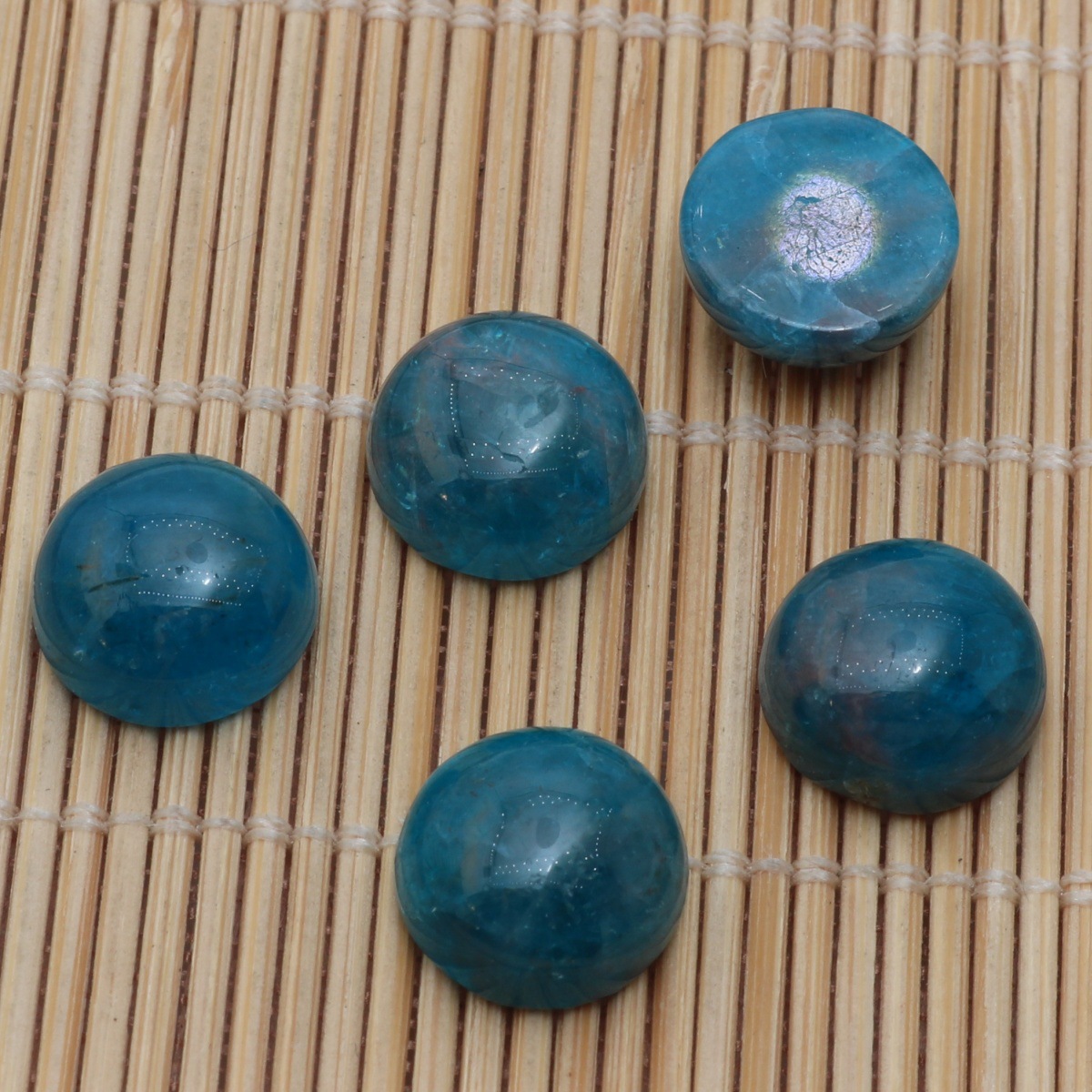 Apatite 6mm