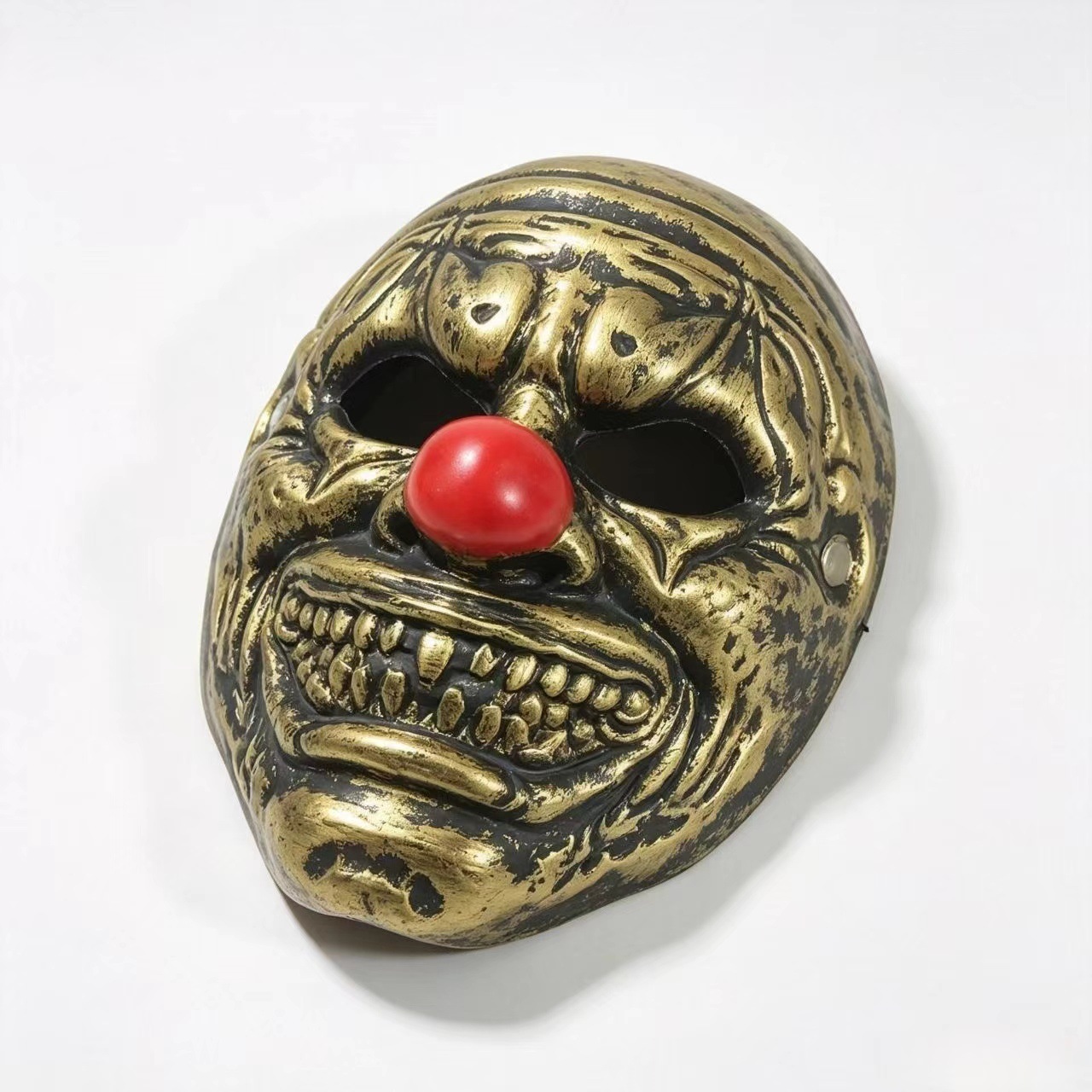 Red nose mask