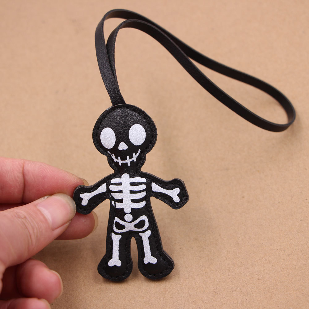 Black Skull pendant