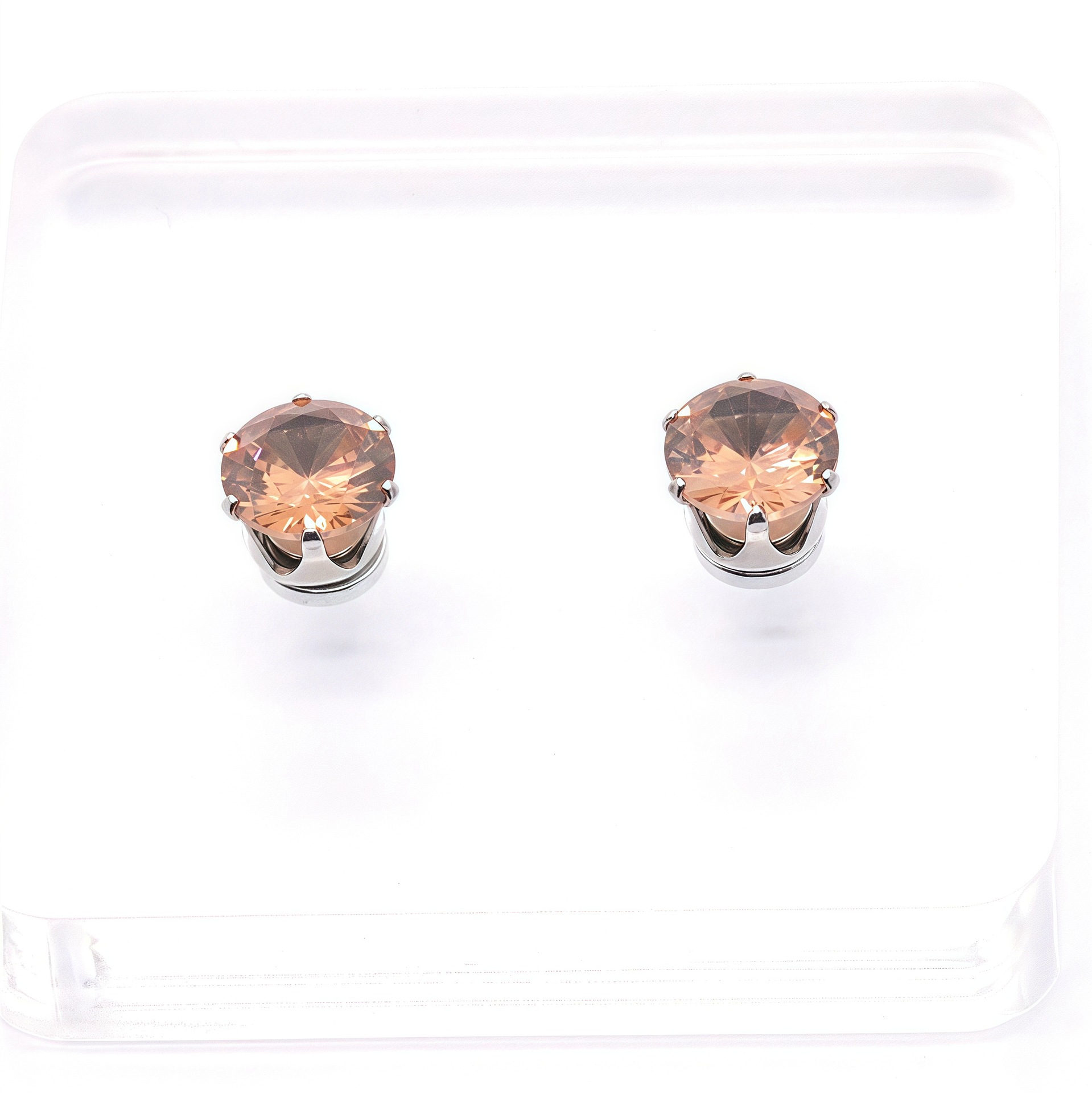 19:Orange zircon (8mm pair)