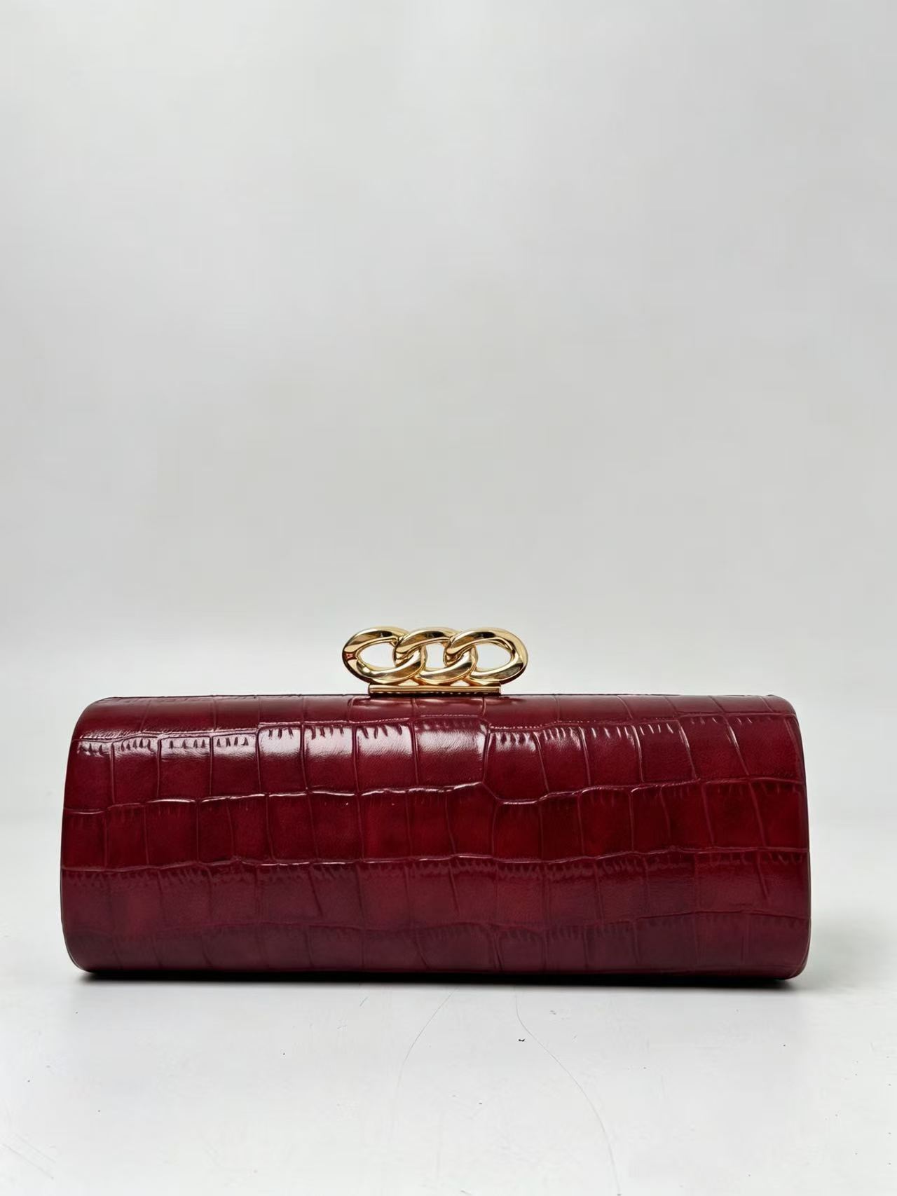 Wine red