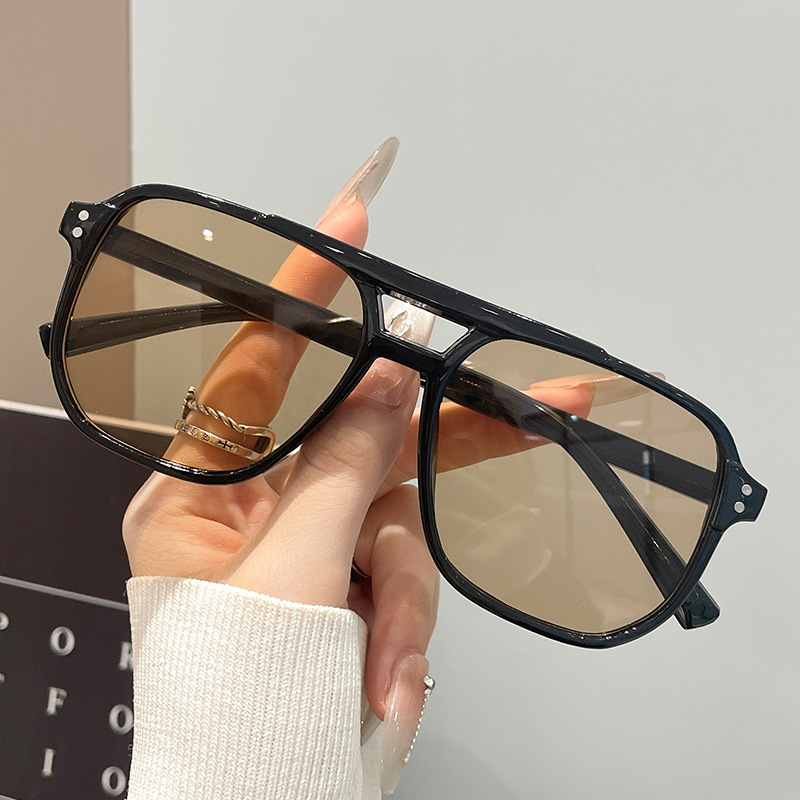 Black frame tea tint lenses