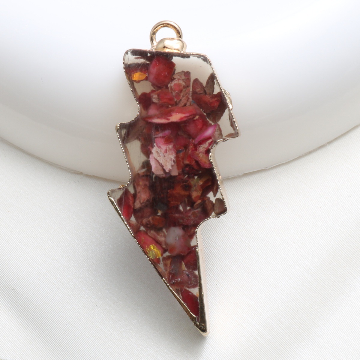 deep red 35*10*4mm