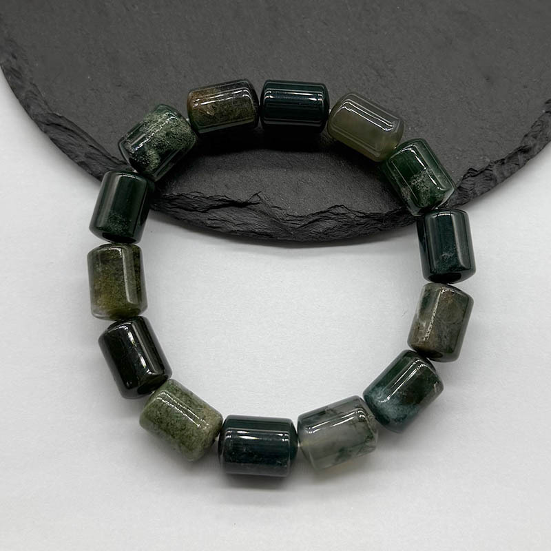 Aquatic agate