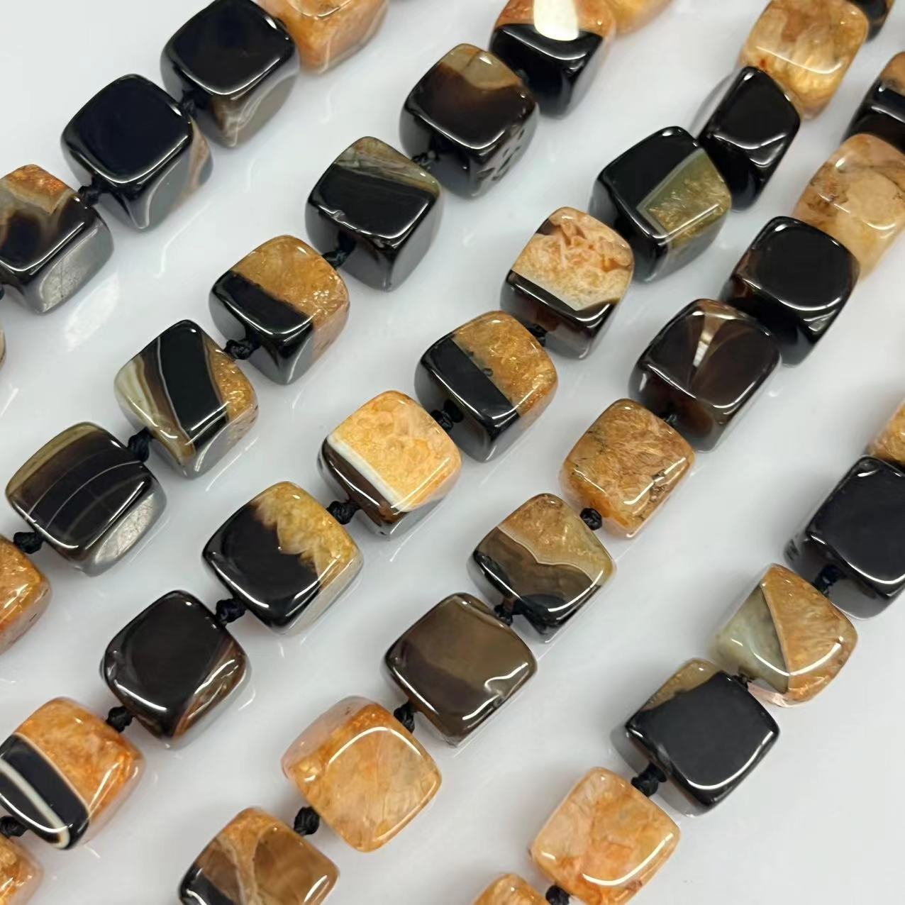 Black and yellow 12x12mm