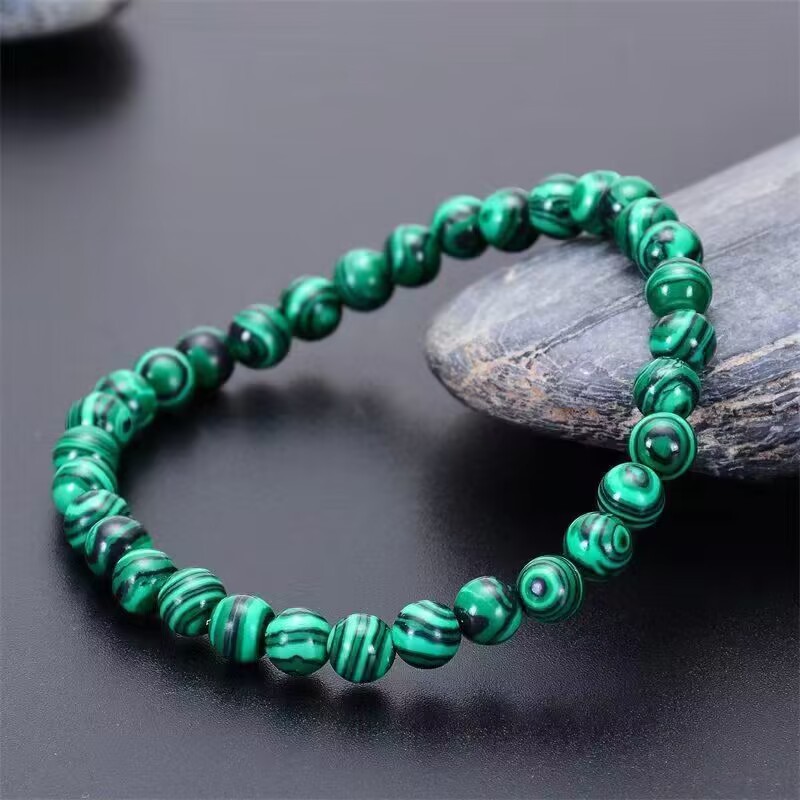 A 8mm malachite bracelet
