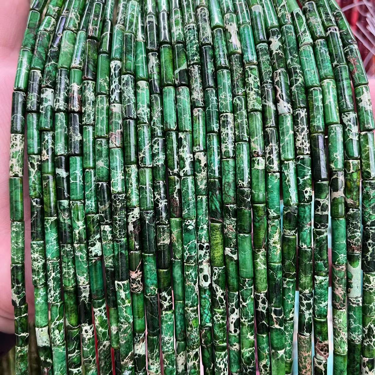 Dark green emperor stone 4x13mm