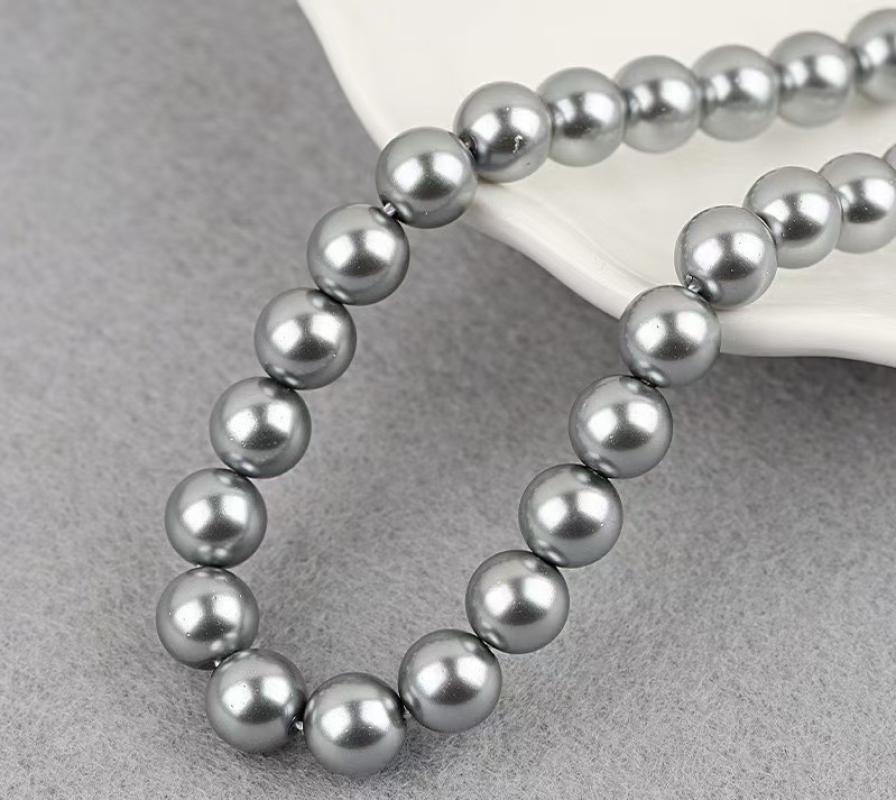 12:Gray