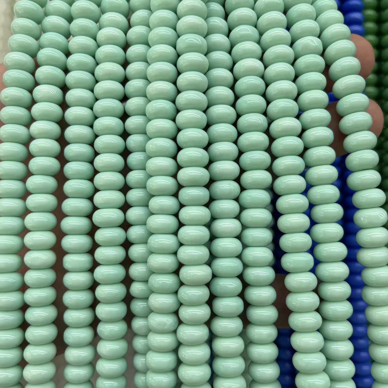 13:Smoke green